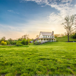 Farmstead with Medium Bronze ABSeam Roof