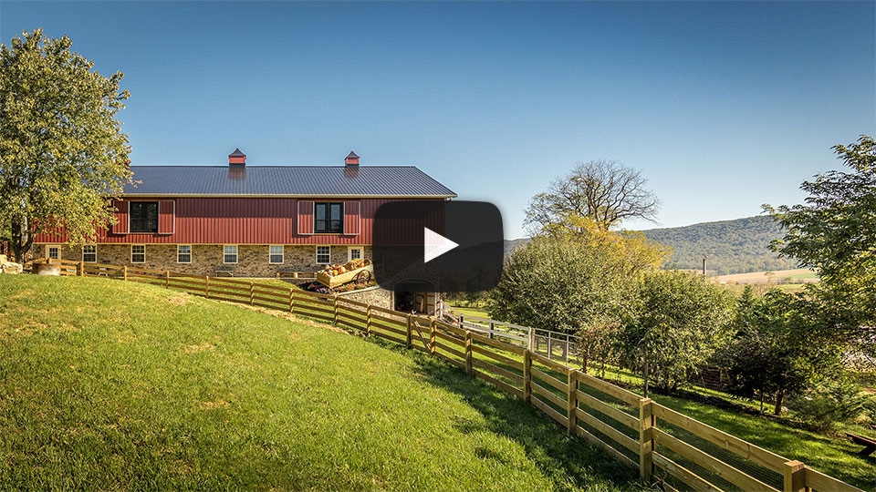 [Video] New Barn that Looks Classic – The Building Showcase