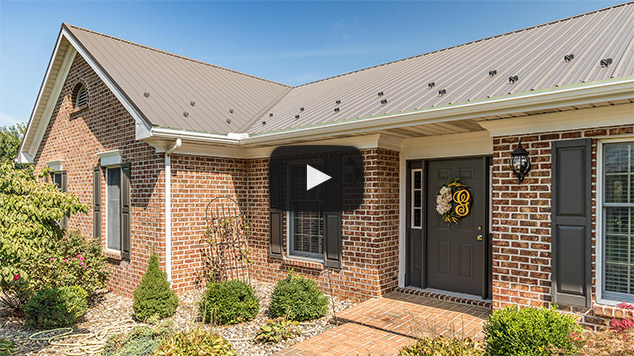 Building Showcase: Rancher in Shippensburg, PA with Textured Charcoal Metal Roof