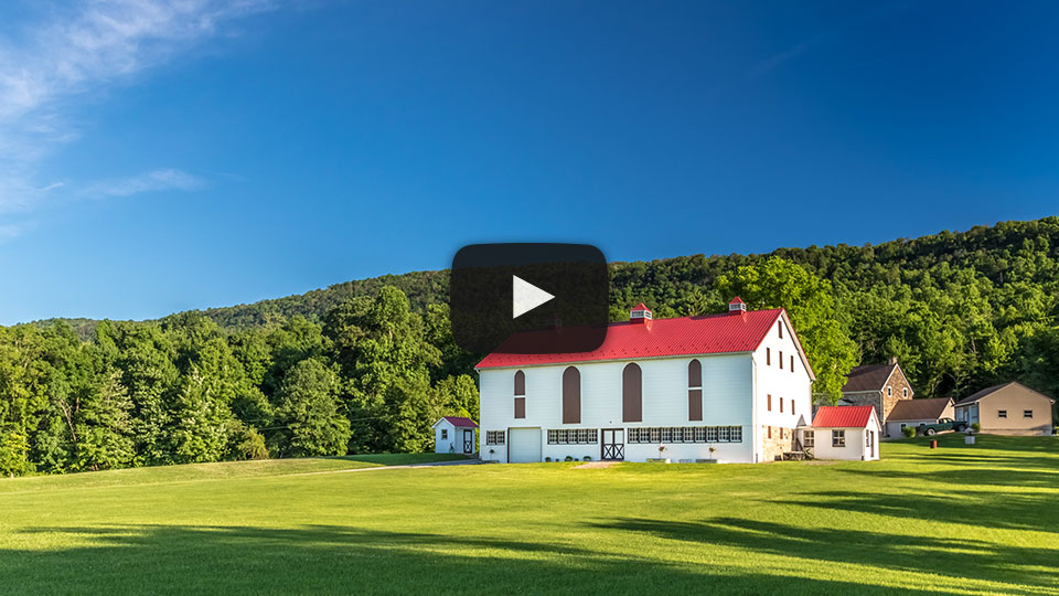 White Barn with Scarlet Red Roof – Building Showcase